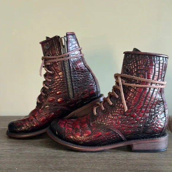 OG Freebird Red Croco Manchester - Picture 2 of 5